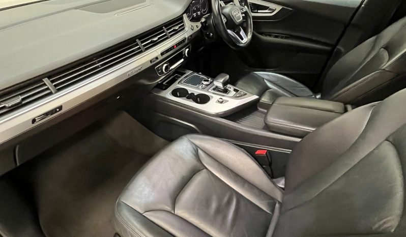 
								2017 Audi Q7 TDI Quattro full									