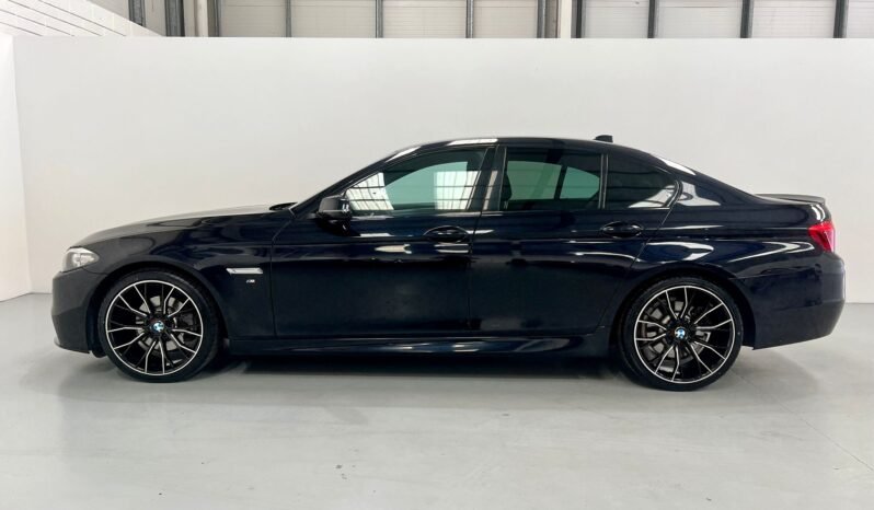 
								2016 BMW 520D F10 M Sport M Performance Auto full									