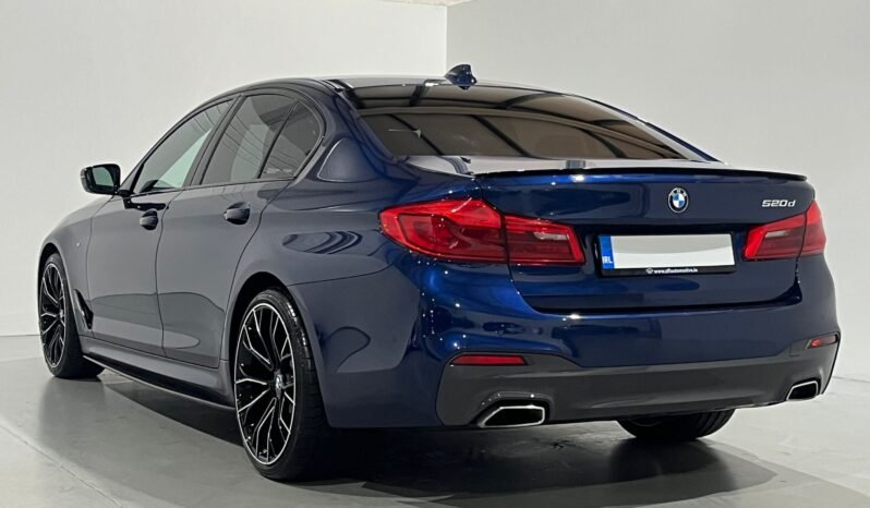 
								2020 BMW 520D G30 M Sport M Performance full									