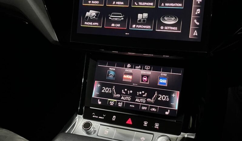 
								2019 Audi E-Tron 55 Sport Quattro Launch Edition full									