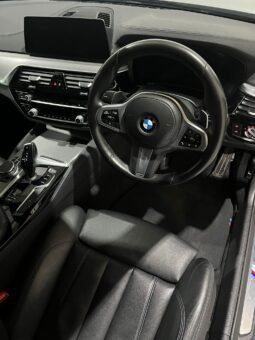 
										2020 BMW 520D G30 M Sport M Performance full									