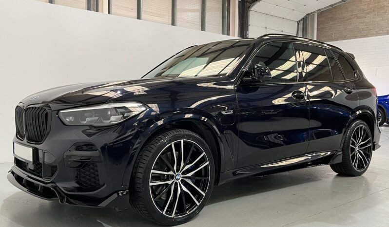 
								2022 BMW X5 45e M Sport M Performance X-Drive full									