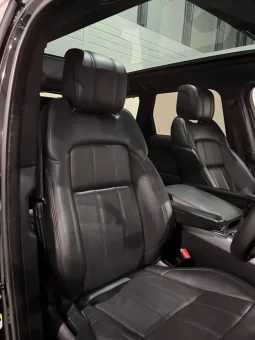 
										201 Land Rover Range Rover Sport P400E HSE full									