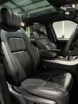 
										201 Land Rover Range Rover Sport P400E HSE full									