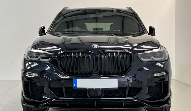 
								212 BMW X5 45E M Sport M Performance X-Drive full									