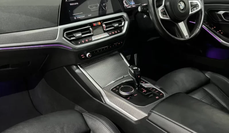 
								2020 BMW 330e G20 M Sport M Performance Auto full									