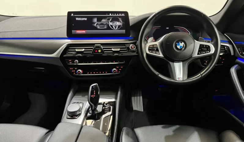 
								222 BMW 520D M Sport Plus M Performance full									