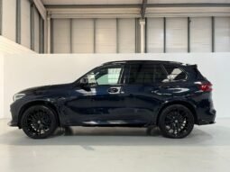 
										212 BMW X5 45E M Sport M Performance X-Drive full									