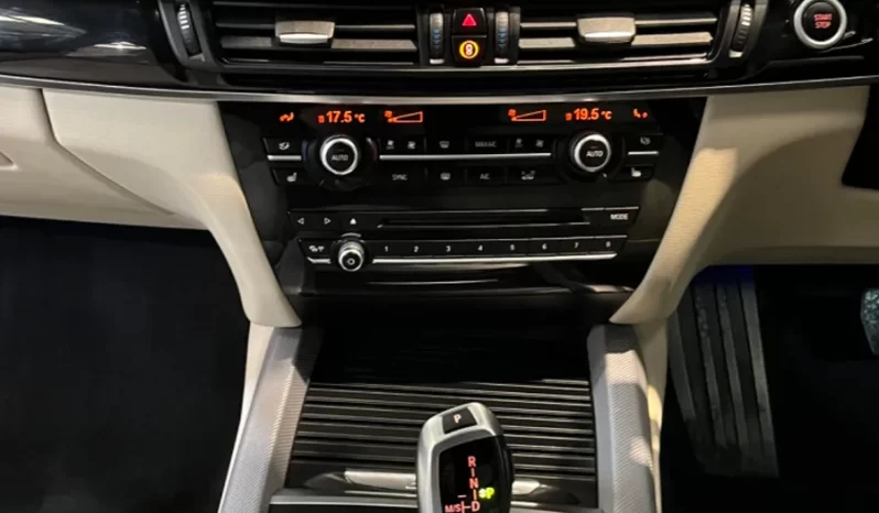 
								2017 BMW X5 F15 M Sport X-Drive 40E Auto full									