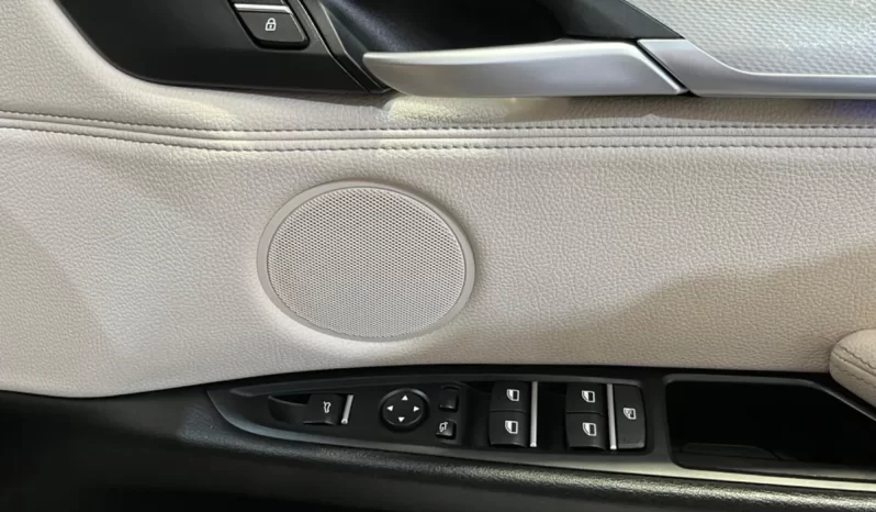 
								2017 BMW X5 F15 M Sport X-Drive 40E Auto full									