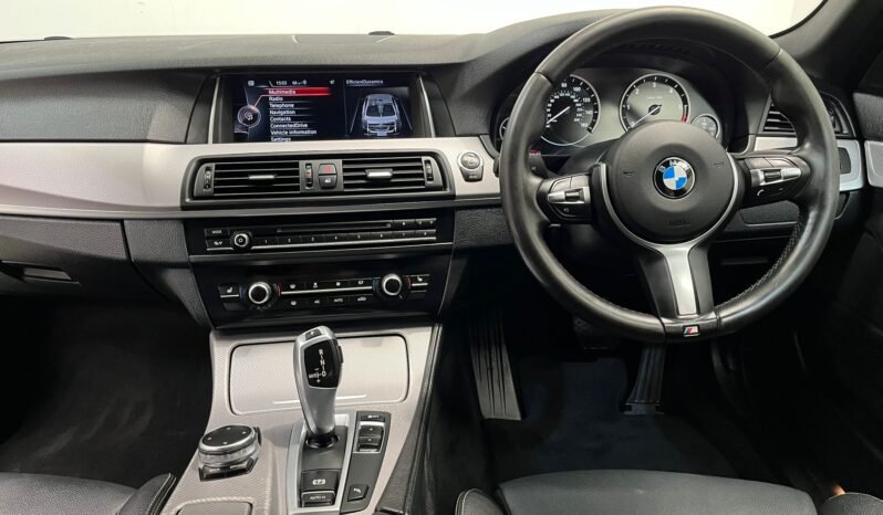 
								2016 BMW F10 520D M Sport M Performance full									