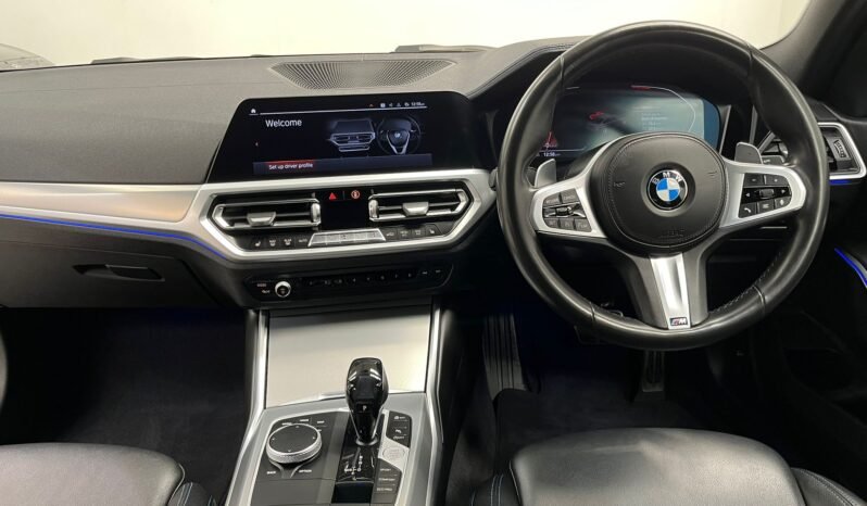 
								2022 BMW 320D G20 M Sport MHT Auto full									