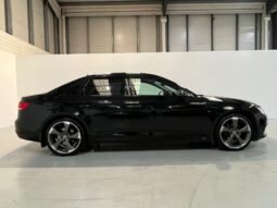 
										172 Audi A4 SE Ultra Black Ed Pack 150BHP full									