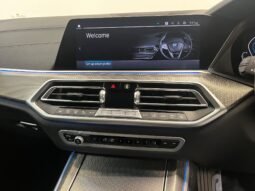 
										2022 BMW X5 45e M Sport plus M Performance full									