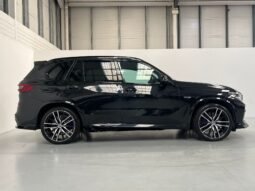 
										2022 BMW X5 45e M Sport plus M Performance full									