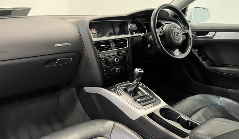 
								2016 Audi A5 SE 2.0 TDI 6 Speed Manual full									