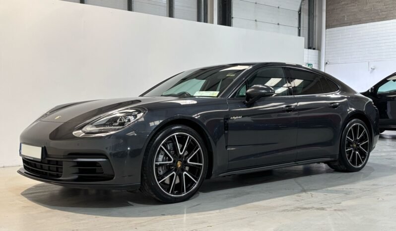 
								2018 Porsche Panamera 4 3.0 E Hybrid 462BHP full									