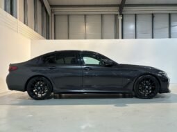 
										202 BMW 520D G30 M Sport M Performance LCI full									