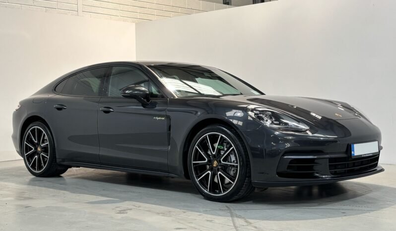 
								2018 Porsche Panamera 4 3.0 E Hybrid 462BHP full									