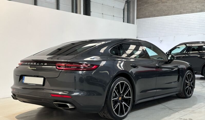 
								2018 Porsche Panamera 4 3.0 E Hybrid 462BHP full									