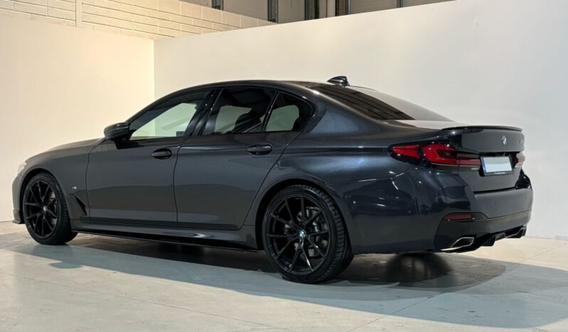 
								202 BMW 520D G30 M Sport M Performance LCI full									