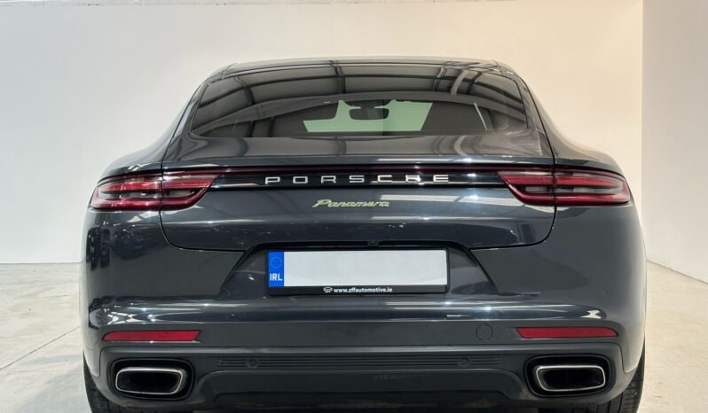 
								2018 Porsche Panamera 4 3.0 E Hybrid 462BHP full									