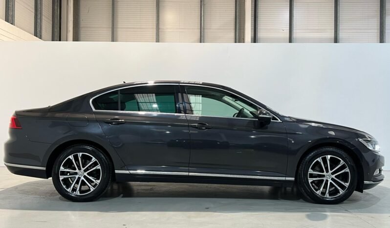 
								2019 Volkswagen Passat 2.0 TDI Highline full									