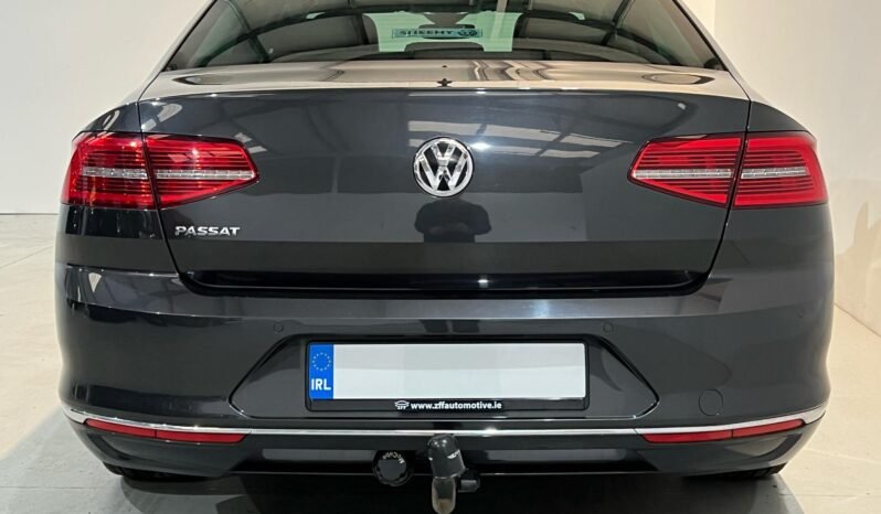 
								2019 Volkswagen Passat 2.0 TDI Highline full									