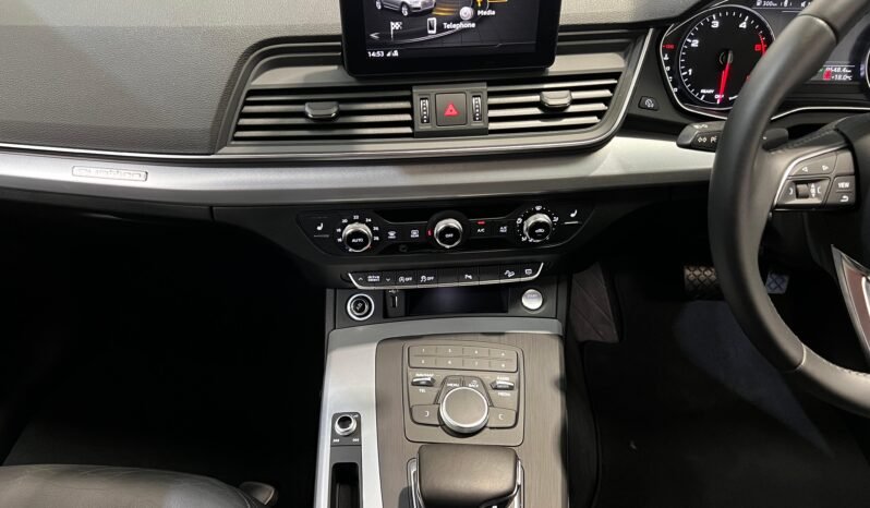 
								2018 Audi Q5 Quattro 2.0 TDi SE Auto full									