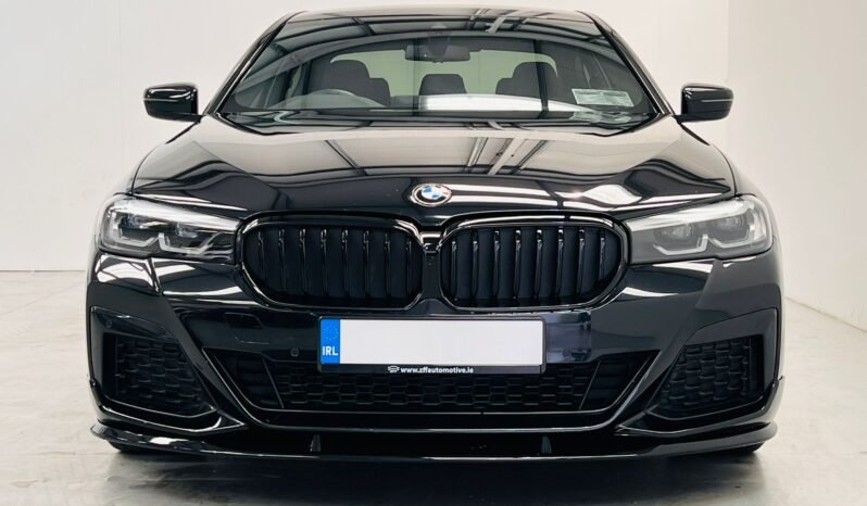 
								2021 BMW 520D G30 M Sport X-Drive full									