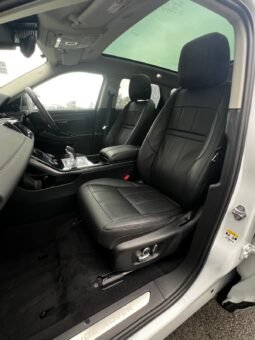 
										2021 Land Rover Range Rover Evoque 1.5 P300E HSE full									