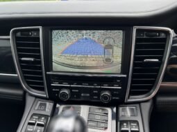
										2015 Porsche Panamera 3.0L E-Hybrid full									