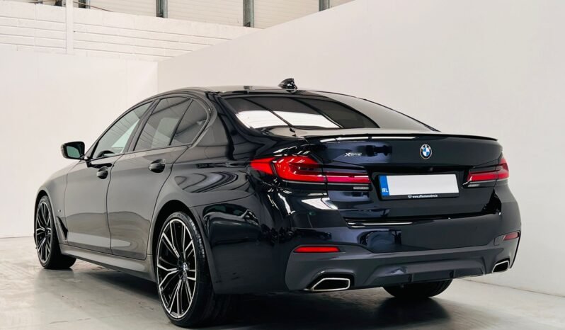 
								2021 BMW 520D G30 M Sport X-Drive full									