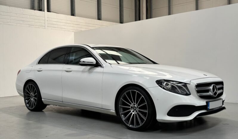 
								2017 Mercedes-Benz E220 D SE Auto AMG Pk full									