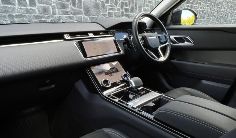 
								2021 Land Rover Range Rover Velar full									