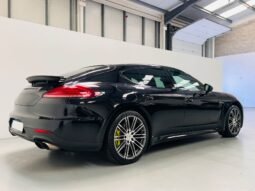 
										2015 Porsche Panamera 3.0L E-Hybrid full									