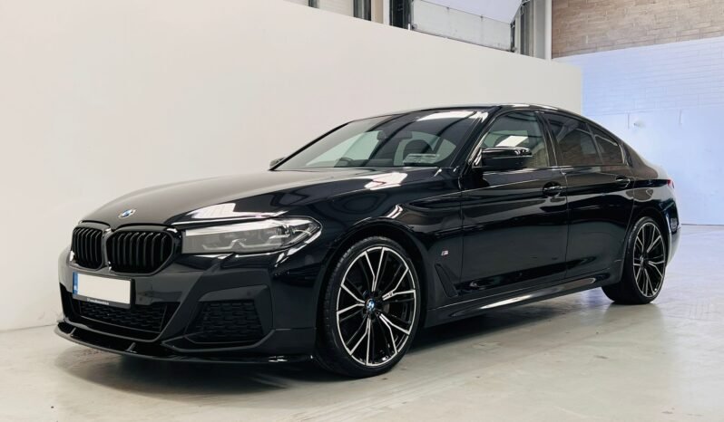
								2021 BMW 520D G30 M Sport X-Drive full									