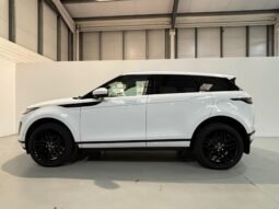 
										2021 Land Rover Range Rover Evoque 1.5 P300E HSE full									