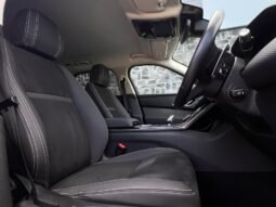 
										2021 Land Rover Range Rover Velar full									