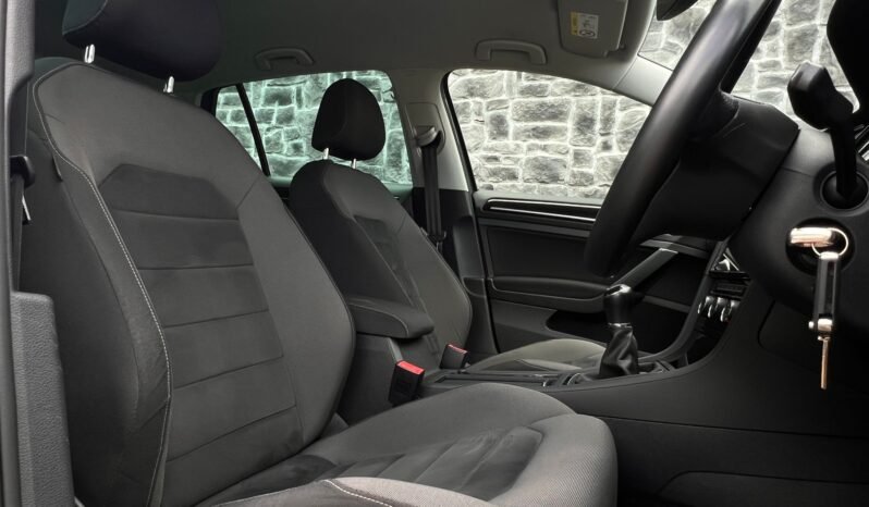 
								2017 Volkswagen Golf GT 2.0 TDi Highline full									