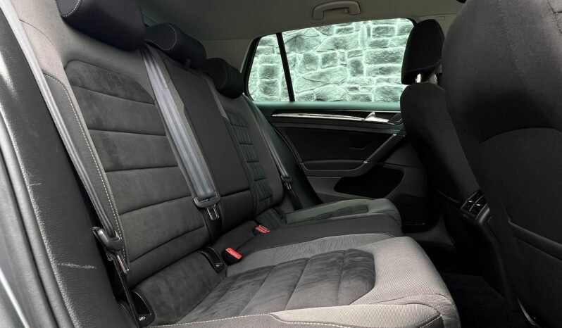 
								2017 Volkswagen Golf GT 2.0 TDi Highline full									