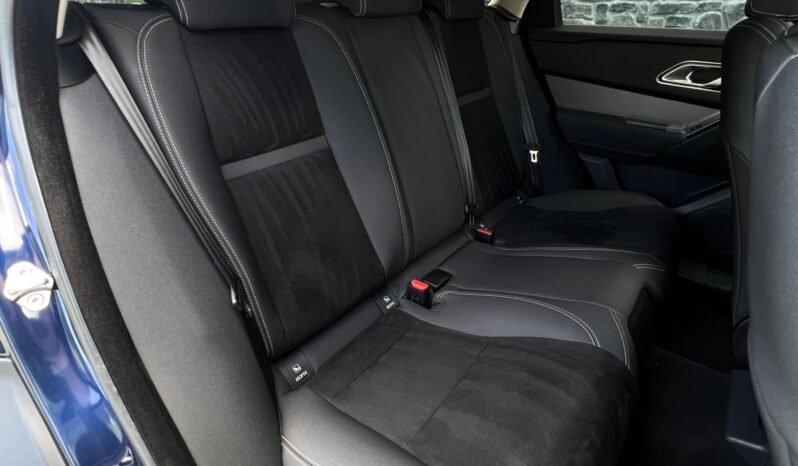 
								2021 Land Rover Range Rover Velar full									