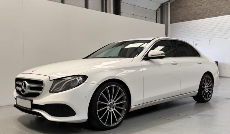 
								2017 Mercedes-Benz E220 D SE Auto AMG Pk full									