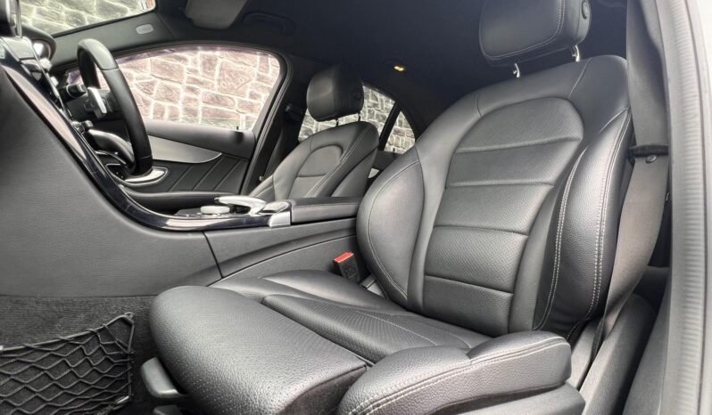 
								2017 Mercedes-Benz C220D AMG Auto full									