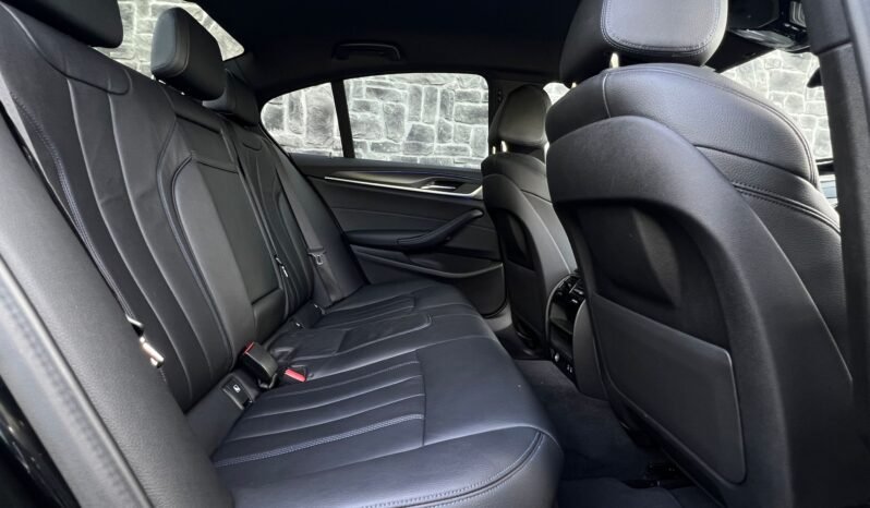 
								2020 BMW 520D M Sport G30 Auto full									