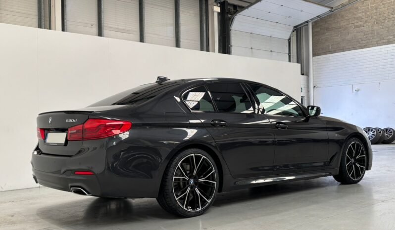 
								2020 BMW 520D M Sport G30 Auto full									