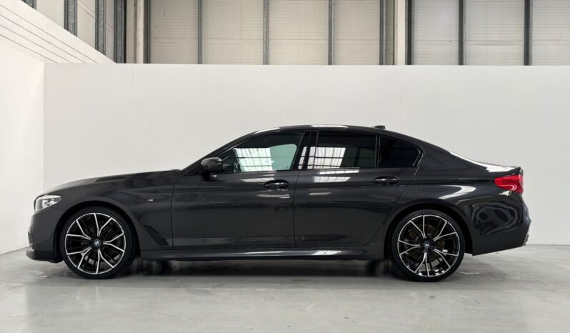 
								2020 BMW 520D M Sport G30 Auto full									