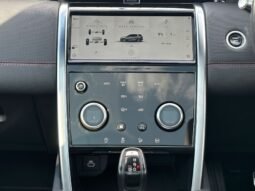 
										2021 Land Rover Discovery Sport R-Dynamic SE P300E full									