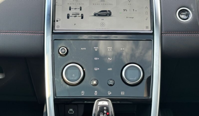 
								2021 Land Rover Discovery Sport R-Dynamic SE P300E full									