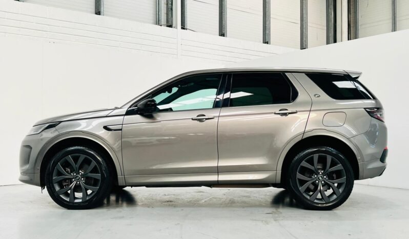
								2021 Land Rover Discovery Sport R-Dynamic SE P300E full									